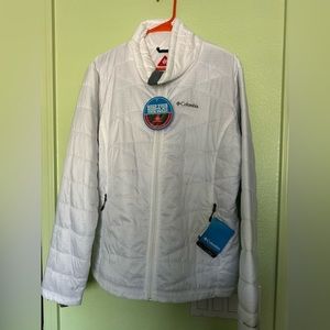 White Quilted Columbia down jacket XL NWT